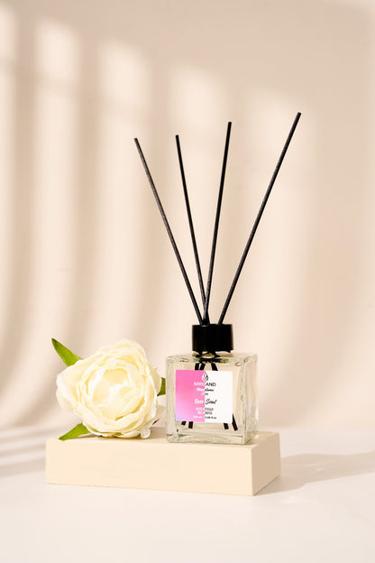 Gül Kokulu Çubuklu Oda Kokusu